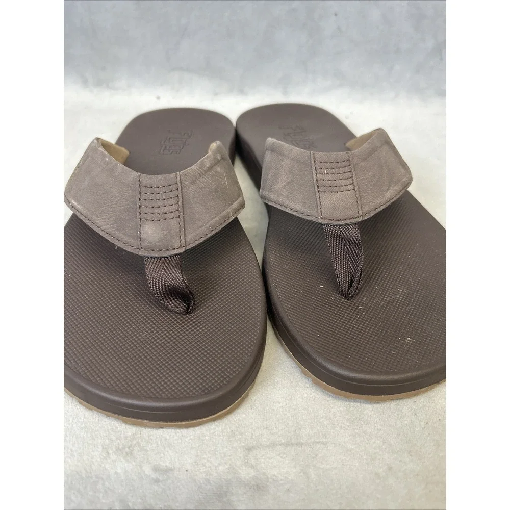 FLOJOS Men's Size 8 Flip Flop Sandals Dark Brown Shoes Beach Vacation‎ Walking